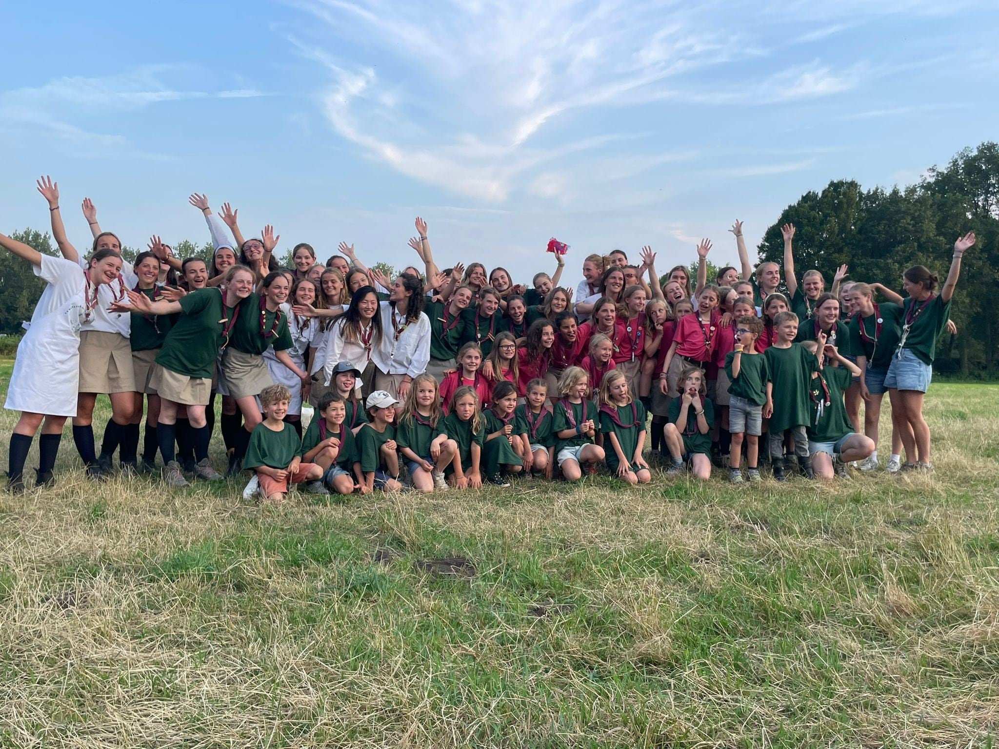Toutes les sections de Notre Dame des Bois réunies au camp